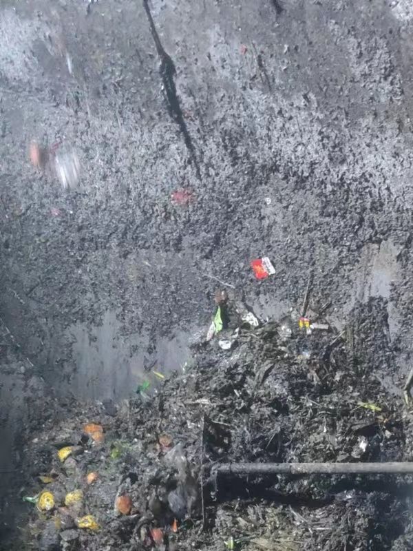 察哈尔右翼后污水池清理